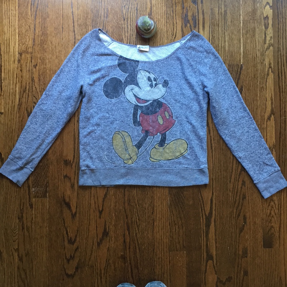 Disney Parks authentic Mickey Shirt